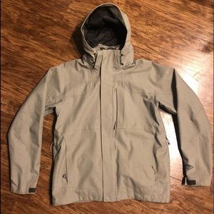 SOLD ‼️ Columbia Titanium Coat